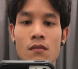 เฉลิมพล ควรคง