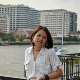พิชญา ศรีราวรรณ