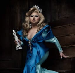 NATALIA PLIACAM