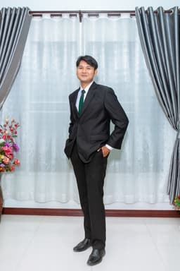วิรัลวิชญ์ ทิพรักษ์